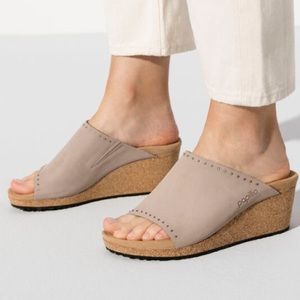Nwt PAPILLIO BIRKENSTOCK Namica Rivets Leather Wedge Sandals Size 38